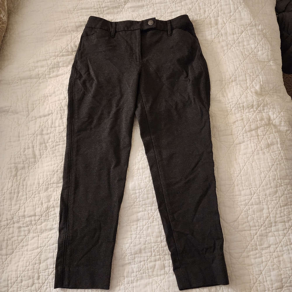 White House Black Market The Tapered Ankle Trouser Work Pant Size 4